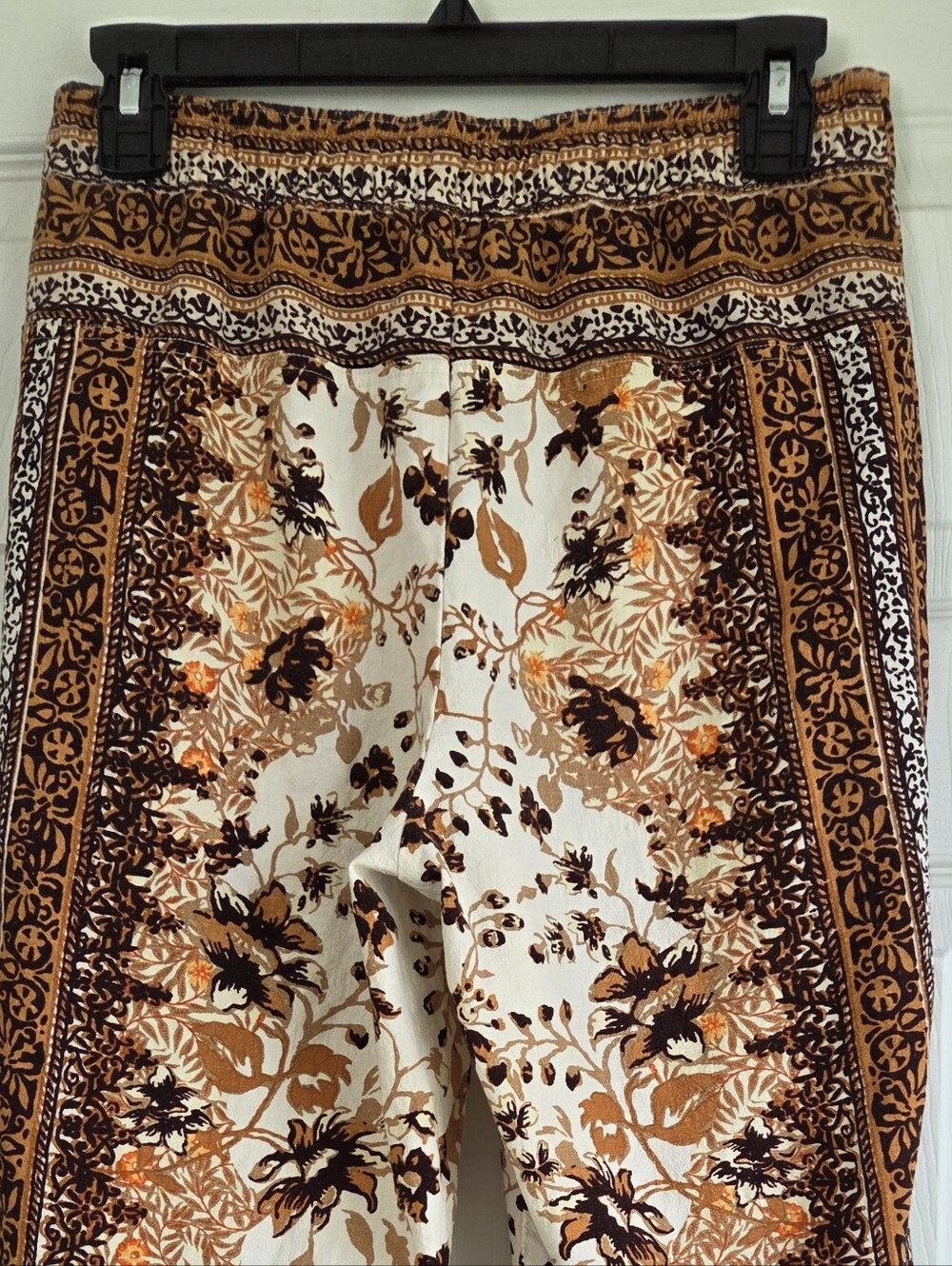Anthropologie ✨️ Women's Cream and Brown Boho Floral Joggers Pants Size 2 - Picture 8 of 11
